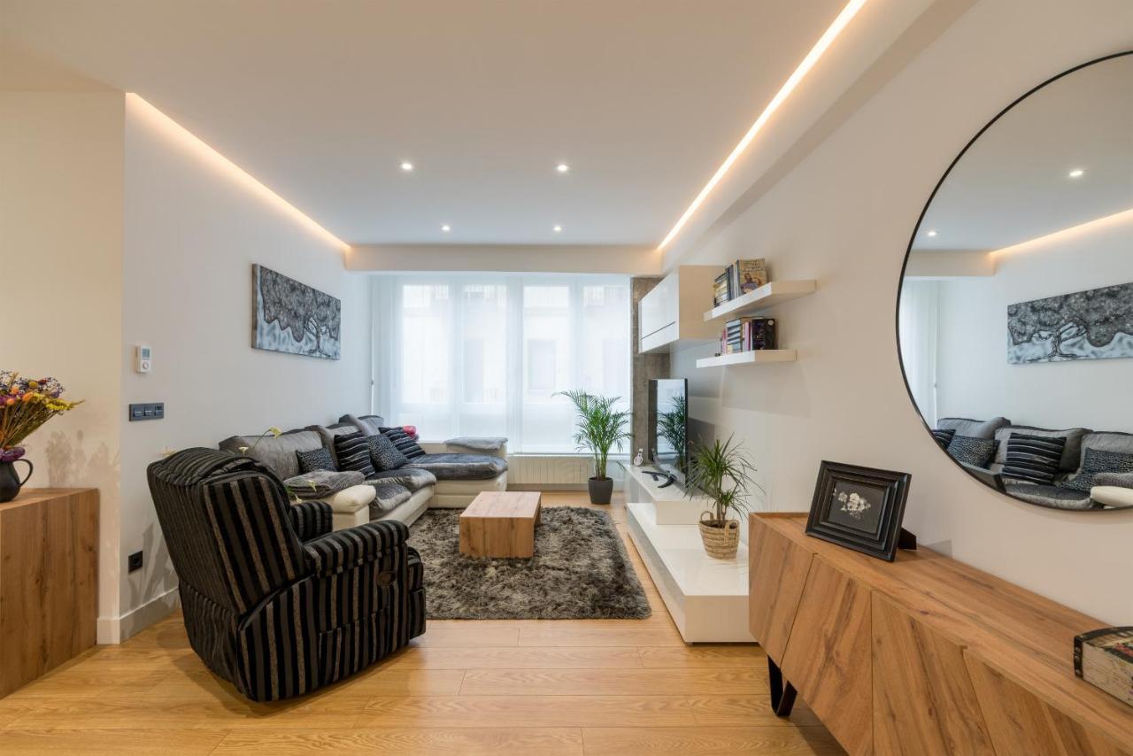 Tiboli Apartment By People Rentals Bilbao Kültér fotó