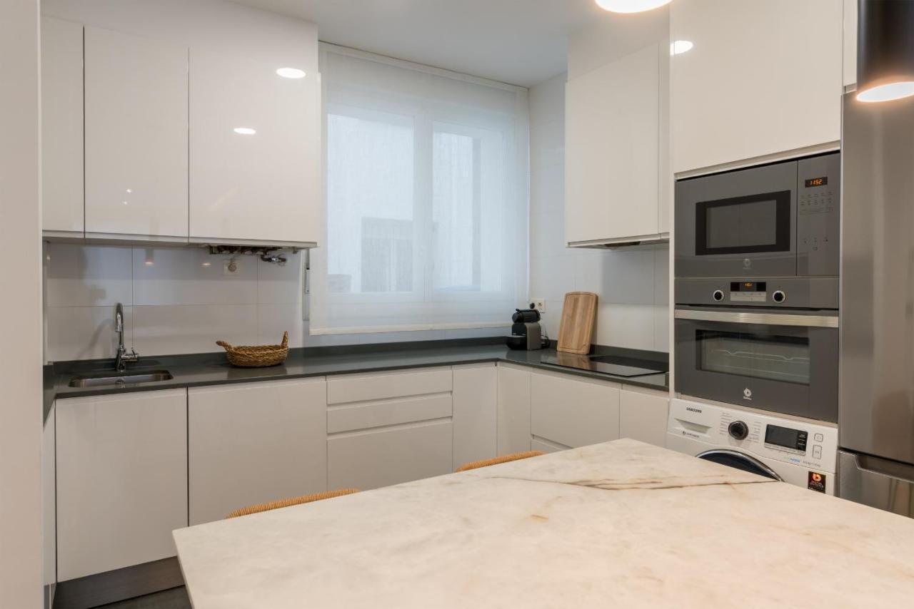 Tiboli Apartment By People Rentals Bilbao Kültér fotó